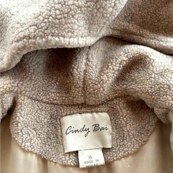 Vintage Teddy Fleece Trench - Picture 4 of 10